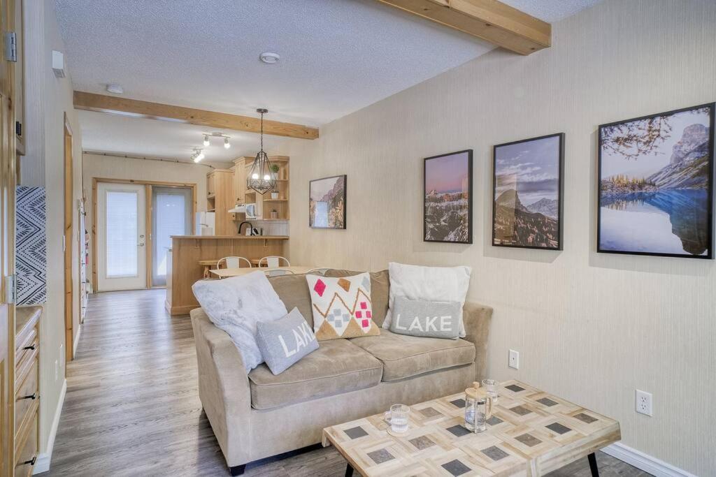 Apartment 5 Mins To Banff - Cozy Townhome 2br&2bath - Banff Pass Included *