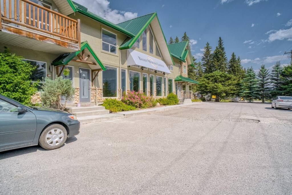 Apartment 5 Mins To Banff - Cozy Townhome 2br&2bath - Banff Pass Included Canmore