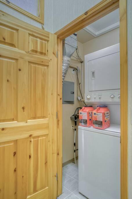 5 Mins To Banff - Cozy Townhome 2br&2bath - Banff Pass Included *